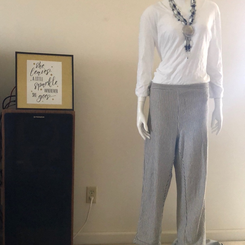 Soft Surroundings Ladies Striped Pull On Pants - Size L